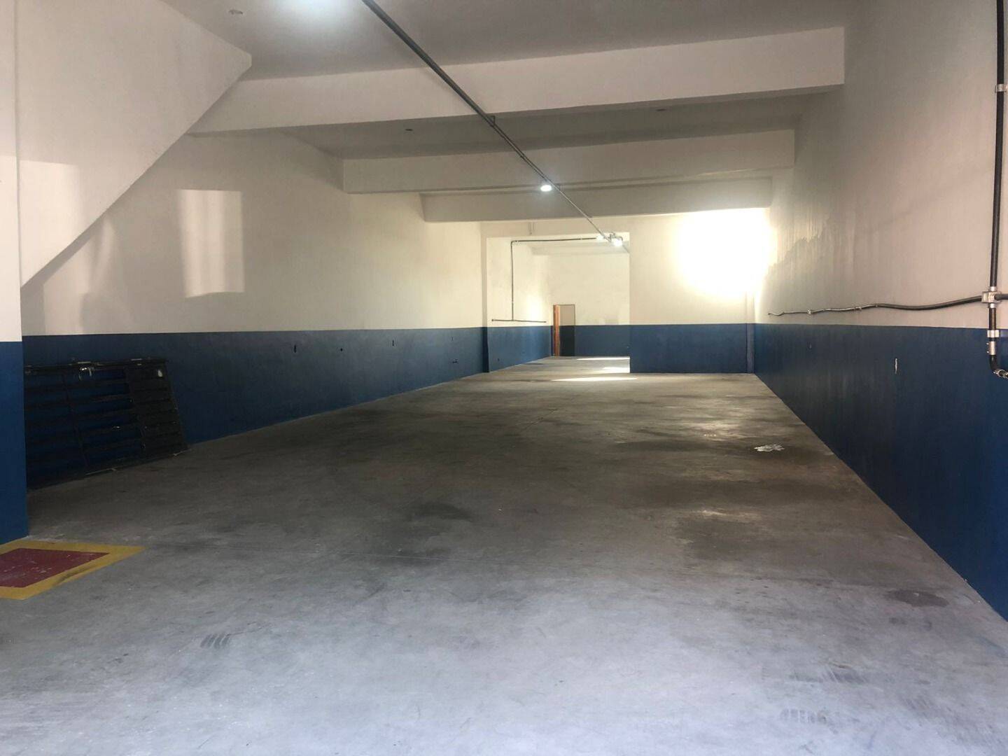 Loja-Salão, 250 m² - Foto 2