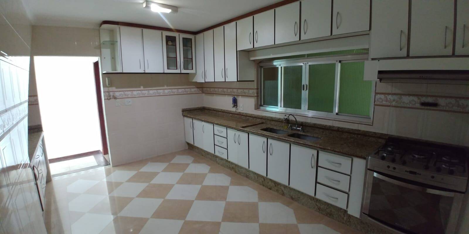 Sobrado, 3 quartos, 350 m² - Foto 9