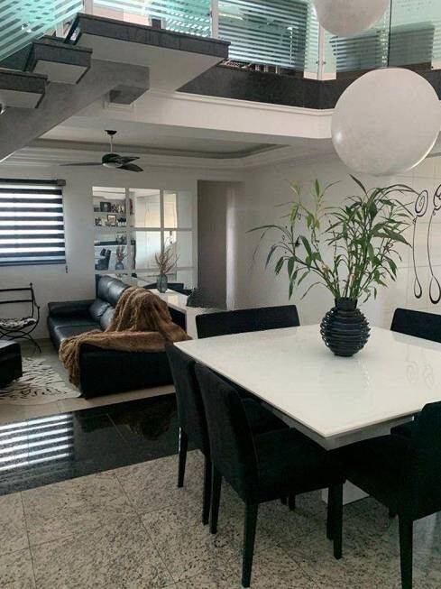 Cobertura, 3 quartos, 300 m² - Foto 1