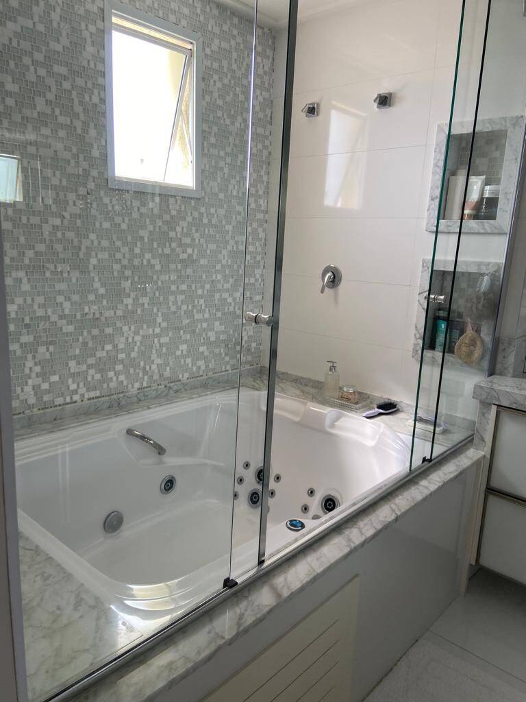 Cobertura, 3 quartos, 227 m² - Foto 22