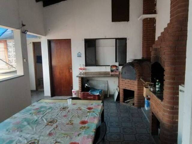 #CA0077 - Casa para Venda em  -  - 1