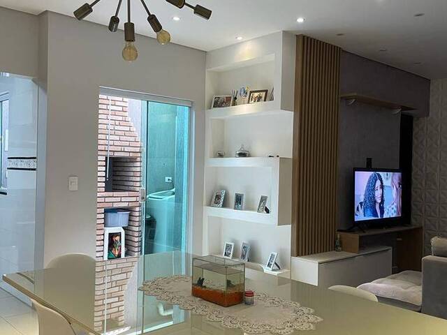 #AP0329 - Apartamento para Venda em  -  - 1
