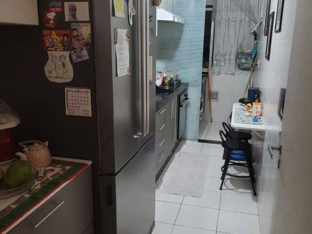 #AP0332 - Apartamento para Venda em  -  - 2
