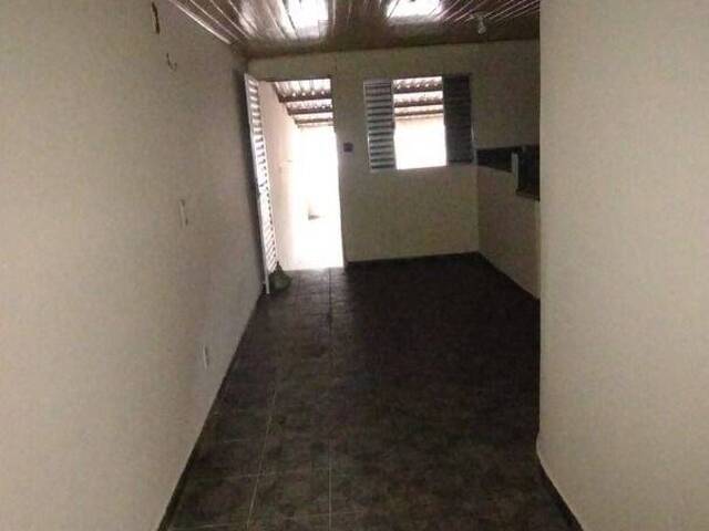 #AP0338 - Apartamento para Locação em  -  - 2