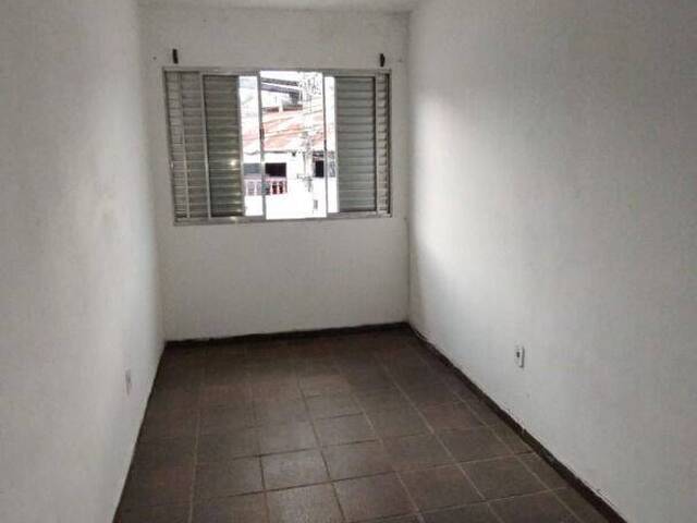 #AP0338 - Apartamento para Locação em  -  - 3