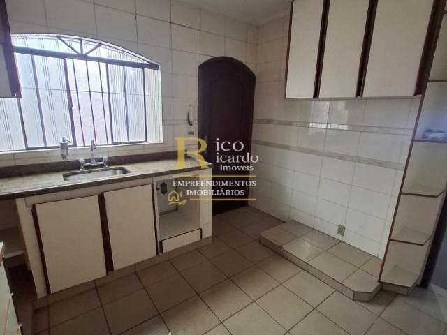 #697 - Casa para Venda em Santo André - SP - 2