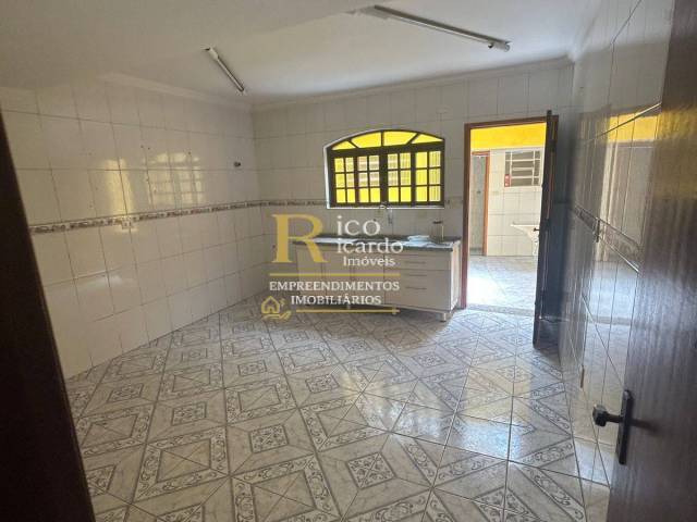 Casa para Venda em Santo André - 4