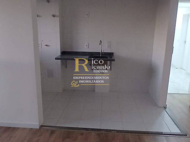 #739 - Apartamento para Venda em Santo André - SP