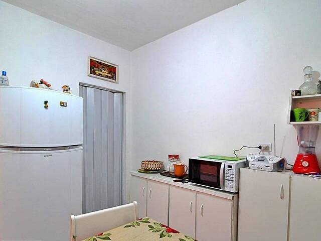 #CA0032 - Casa para Venda em  -  - 2