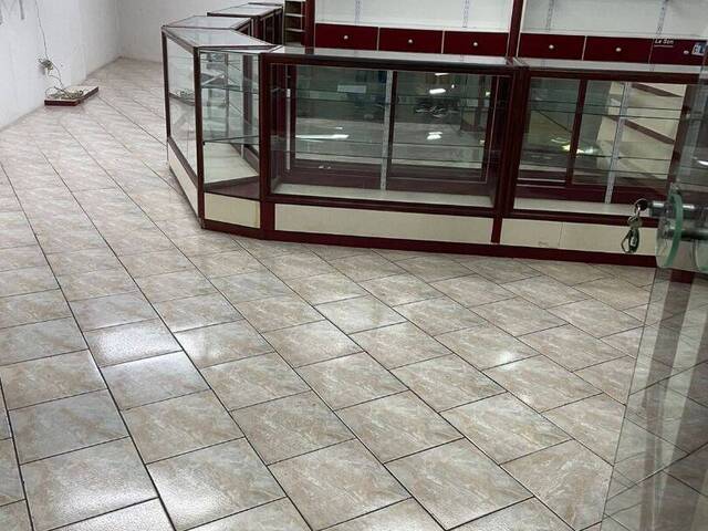 #SA0014 - Sala para Venda em  -  - 3