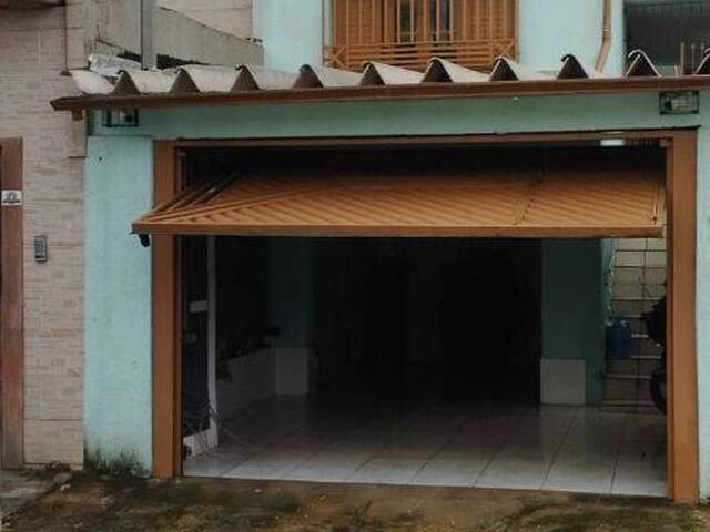 #CA0045 - Casa para Venda em  -  - 1