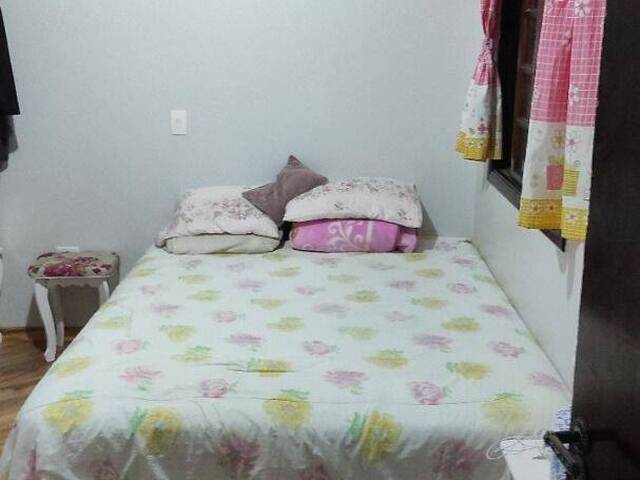 #CA0052 - Casa para Venda em  -  - 2