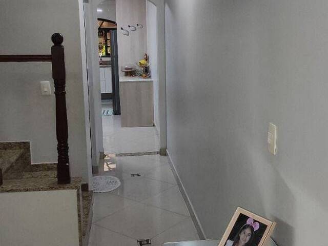 #CA0052 - Casa para Venda em  -  - 3