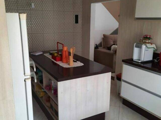 #CA0057 - Casa para Venda em  -  - 1