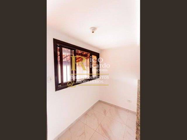 Sobrado para Venda em Santo André - 5