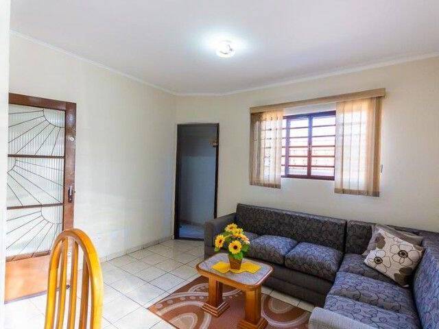 #CA0065 - Casa para Venda em  -  - 2