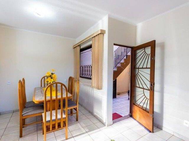#CA0065 - Casa para Venda em  -  - 3