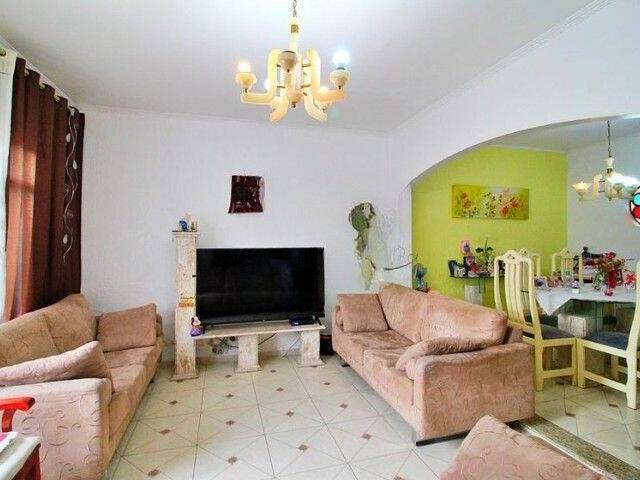#CA0066 - Casa para Venda em  -  - 1