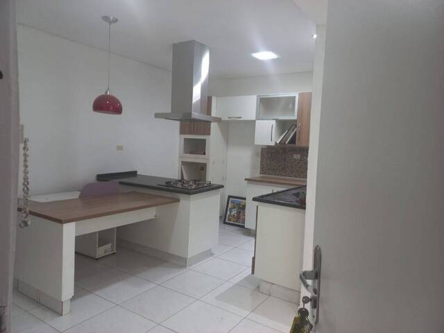 #AP0304 - Apartamento para Venda em  -  - 3